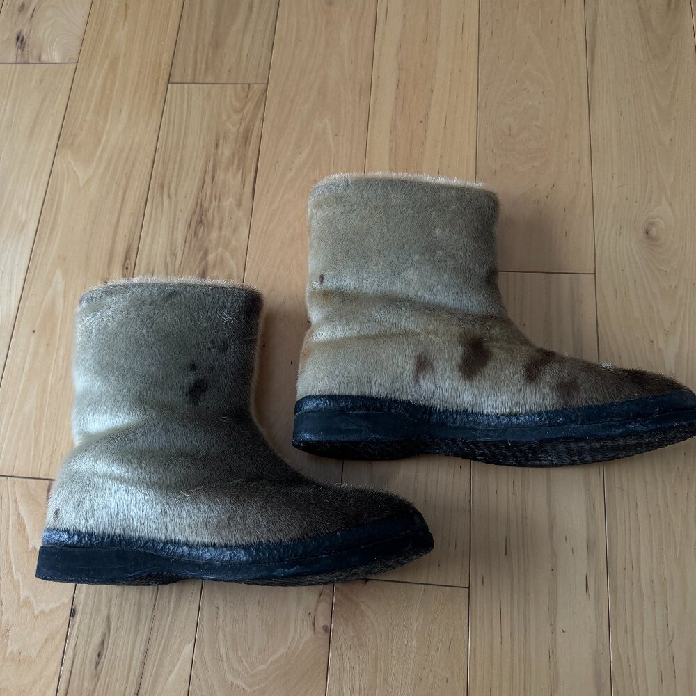 Vintage Sealskin Genuine Fur Winter Boots Mid Calf Spotted Seal - Picture 2 of 6